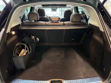 MERCEDES-BENZ GLE 350 de 4M Pano HuD Burmester 360