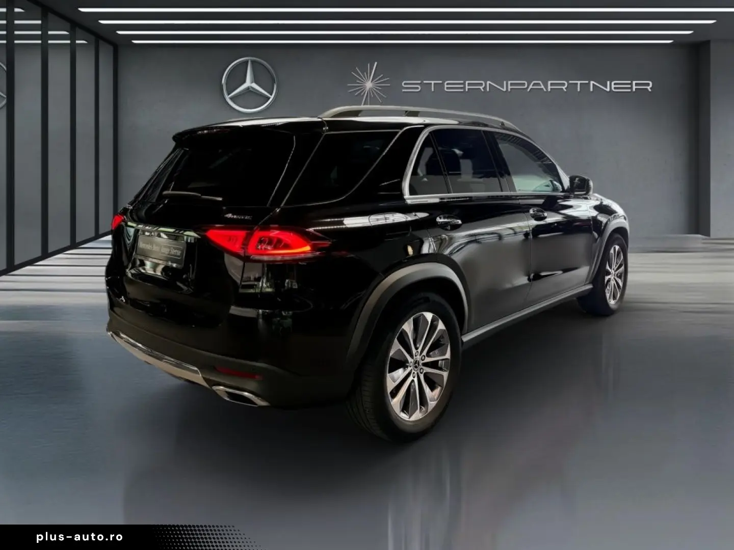MERCEDES-BENZ GLE 350 de 4M Pano HuD Burmester 360