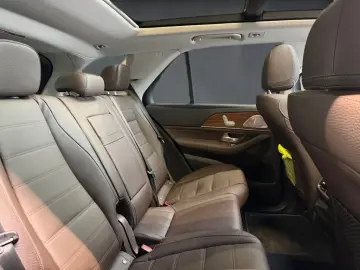MERCEDES-BENZ GLE 350 de 4M Pano HuD Burmester 360