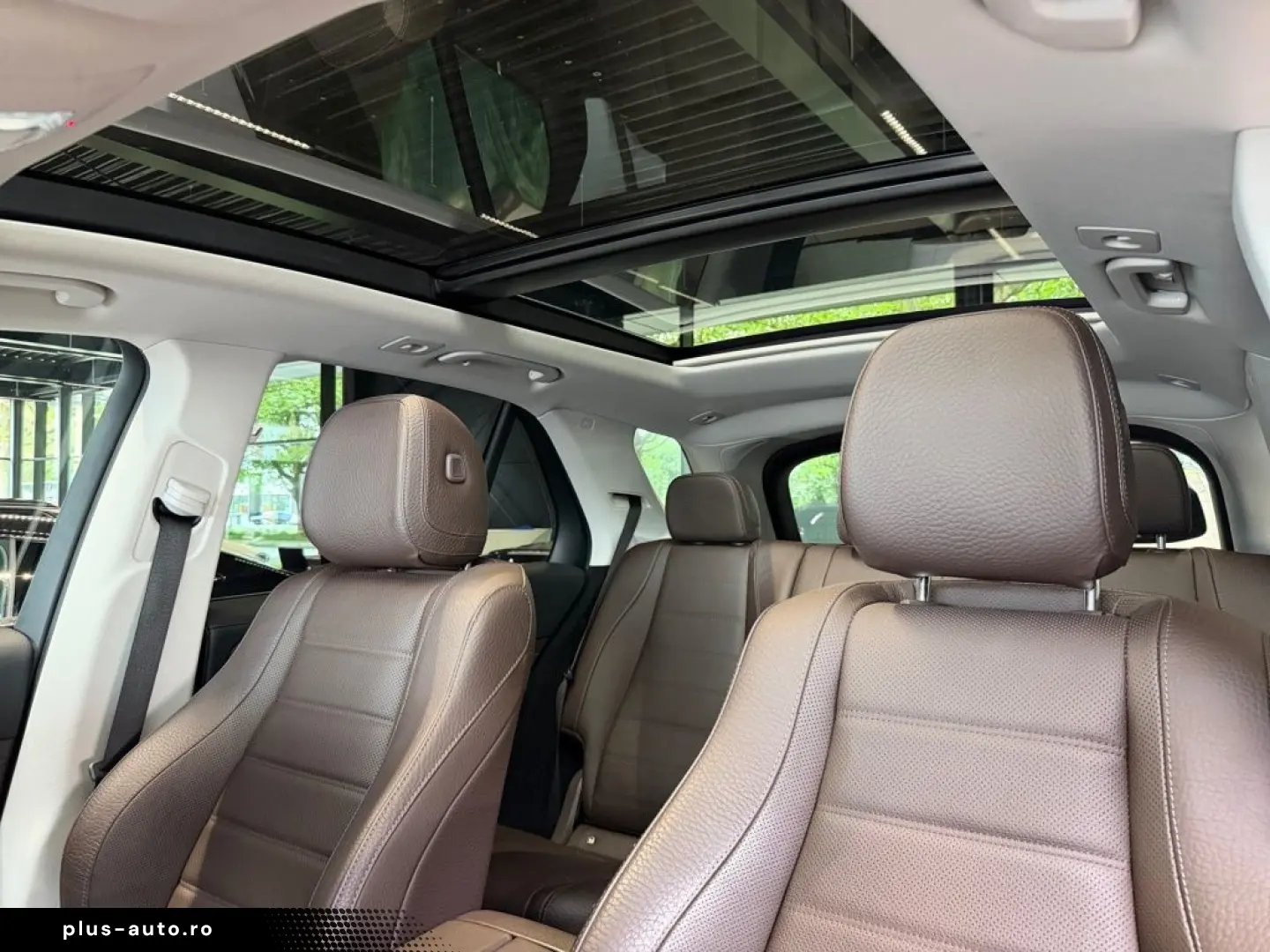 MERCEDES-BENZ GLE 350 de 4M Pano HuD Burmester 360
