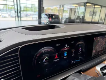 MERCEDES-BENZ GLE 350 de 4M Pano HuD Burmester 360