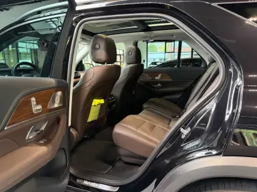 MERCEDES-BENZ GLE 350 de 4M Pano HuD Burmester 360
