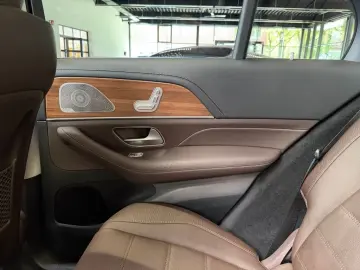 MERCEDES-BENZ GLE 350 de 4M Pano HuD Burmester 360
