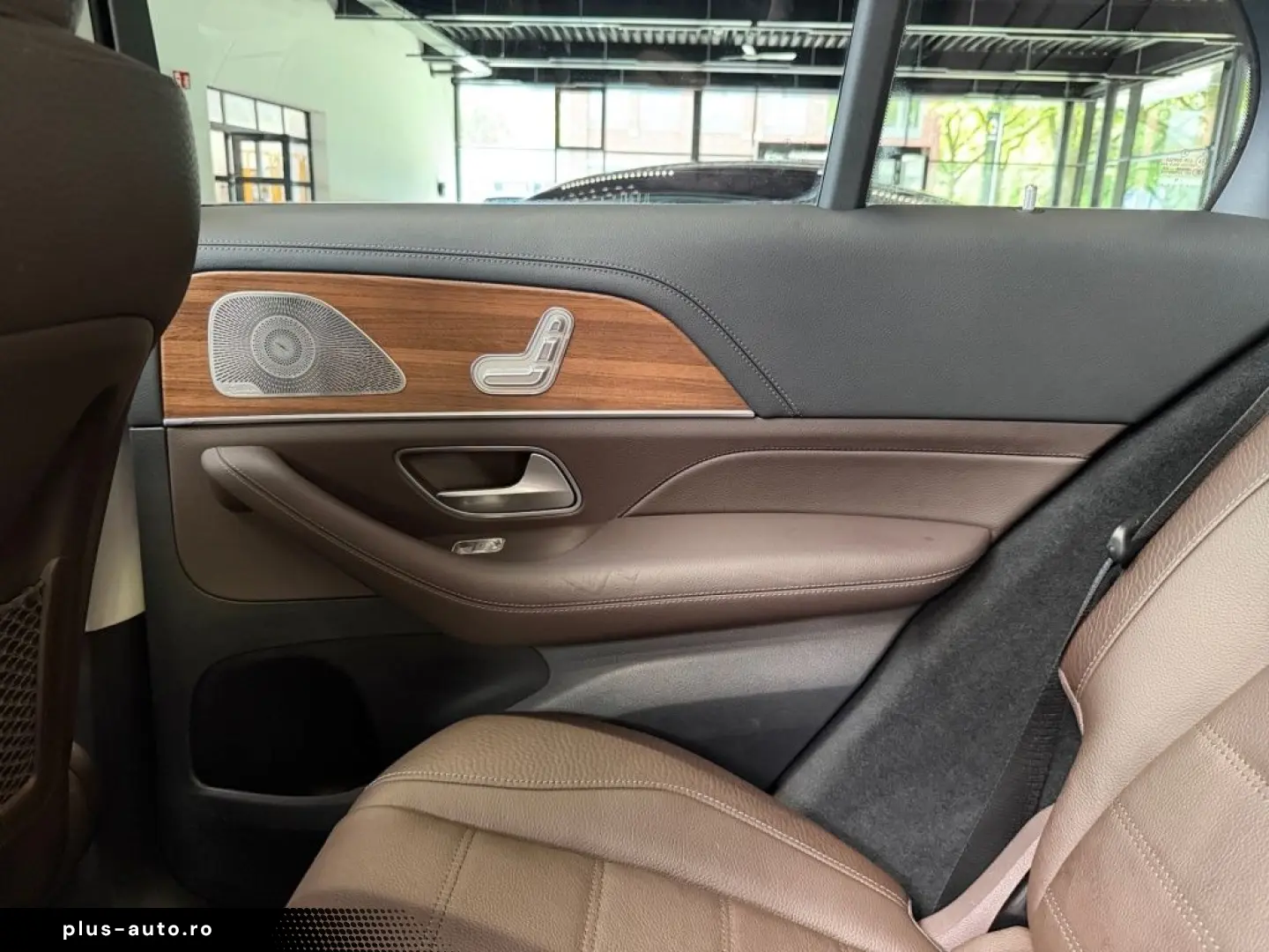MERCEDES-BENZ GLE 350 de 4M Pano HuD Burmester 360