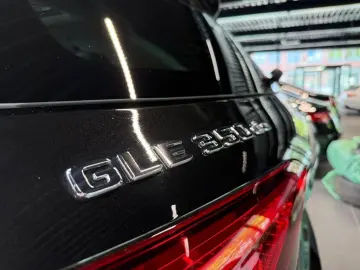 MERCEDES-BENZ GLE 350 de 4M Pano HuD Burmester 360