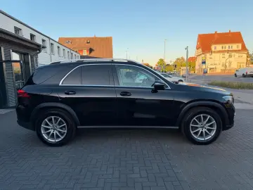 MERCEDES-BENZ GLE 300d 4Matic Facelift