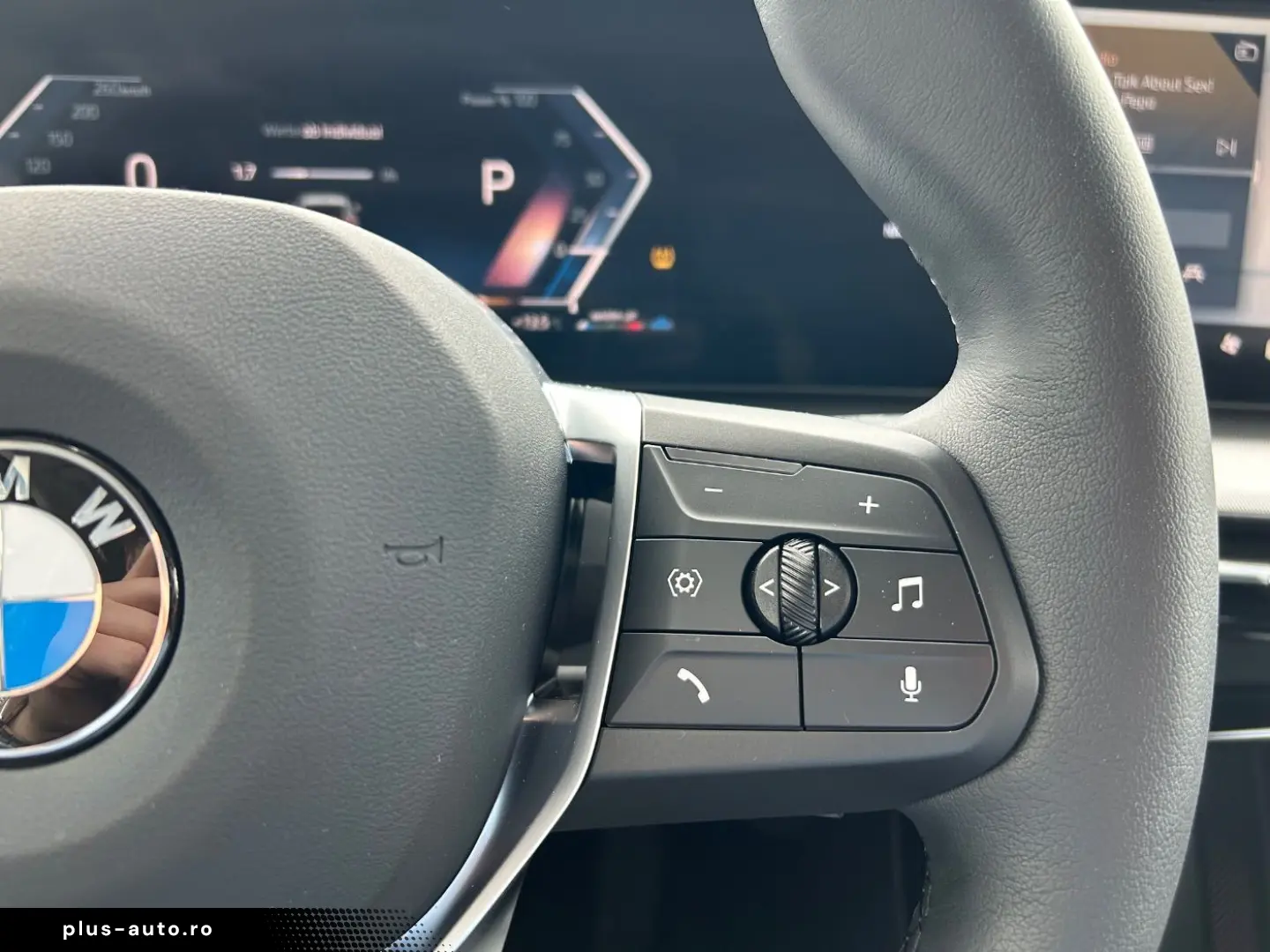 BMW X2 2025 — imagine 13