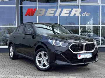 BMW X2 d ACC AHK SHZ Navi FernlichtAssi