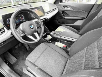 BMW X2 d ACC AHK SHZ Navi FernlichtAssi