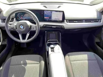 BMW X2 d ACC AHK SHZ Navi FernlichtAssi