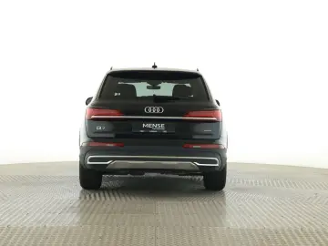 AUDI Q7 50 TDI quattro 2024 (Facelift)