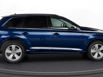 AUDI Q7 50 TDI quattro