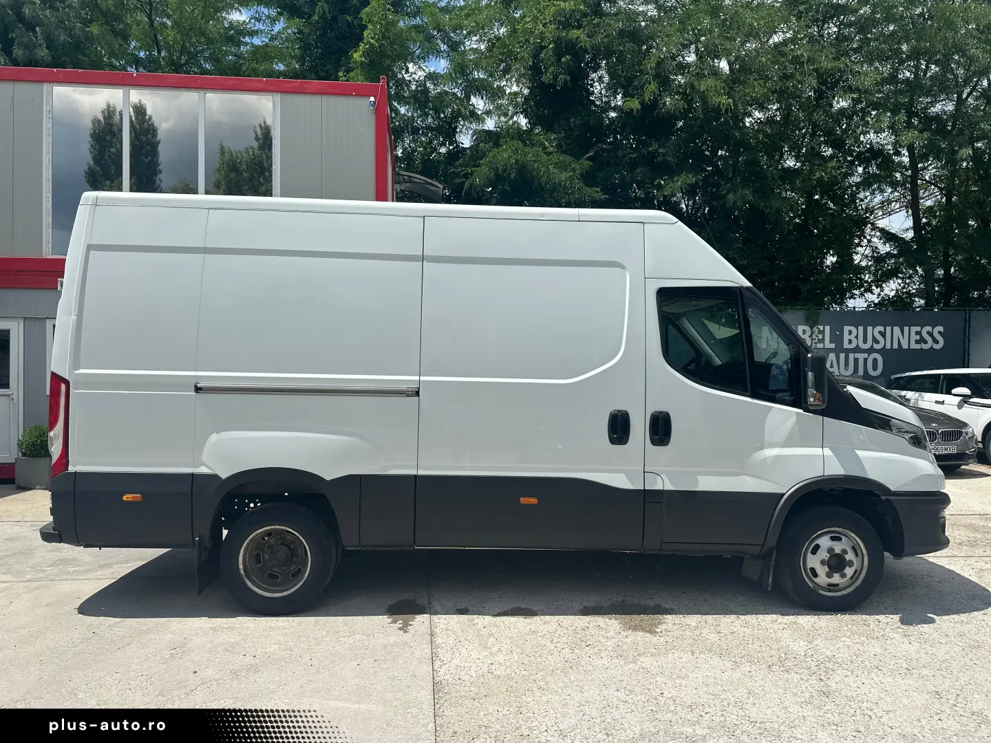 Iveco Daily 2.3 Mjet 136 CP Euro 6d punte dubla