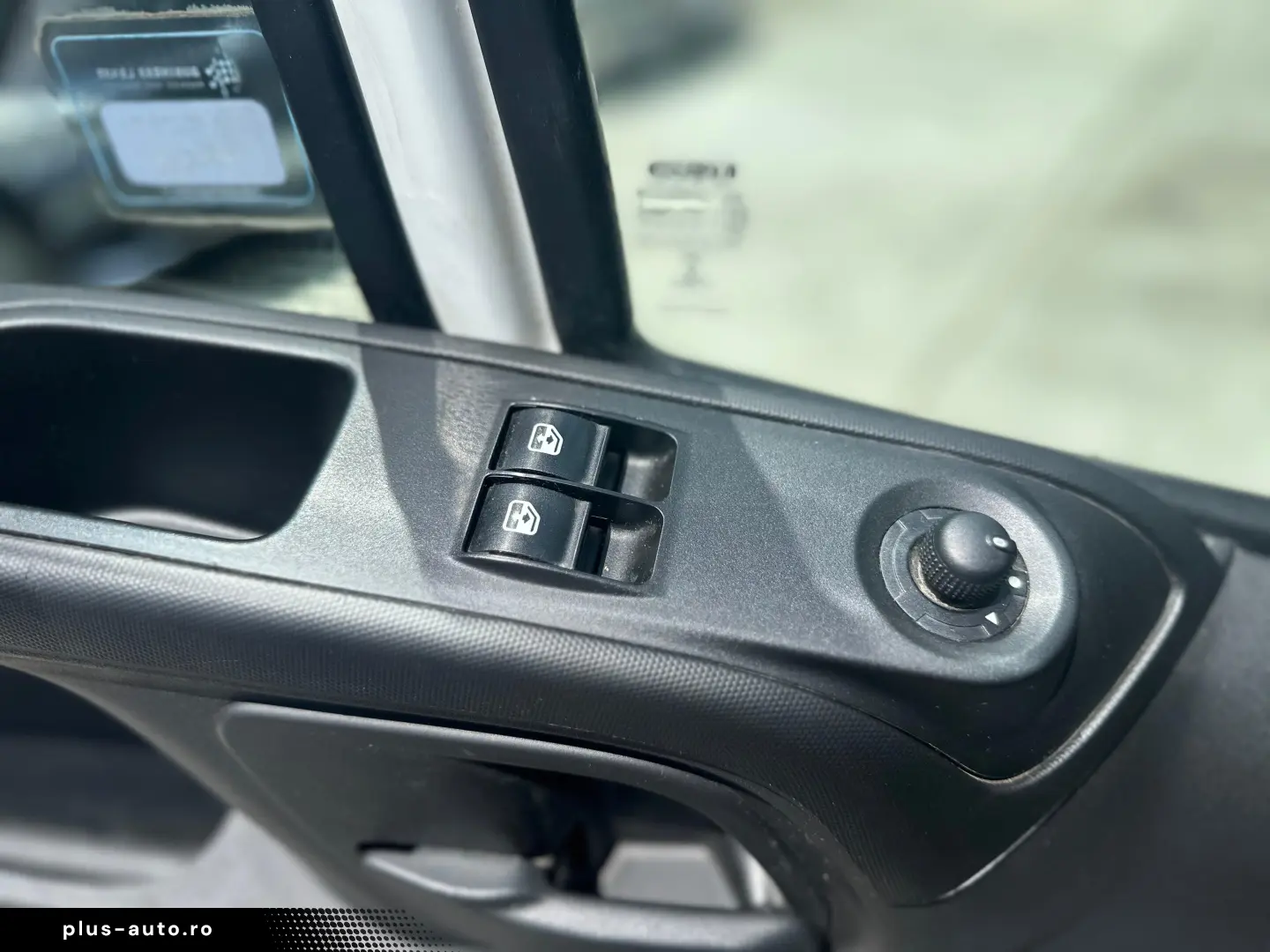Iveco Daily 2.3 Mjet 136 CP Euro 6d punte dubla