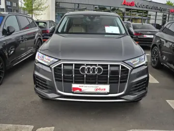 AUDI Q7 50 TDI quattro 7-locuri