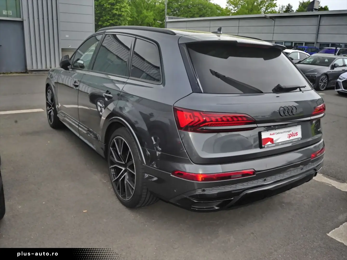 AUDI Q7 50 TDI quattro S line HD-Matrix 7 locuri