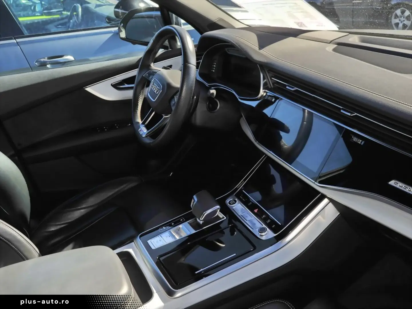 AUDI Q7 50 TDI quattro S line HD-Matrix 7 locuri