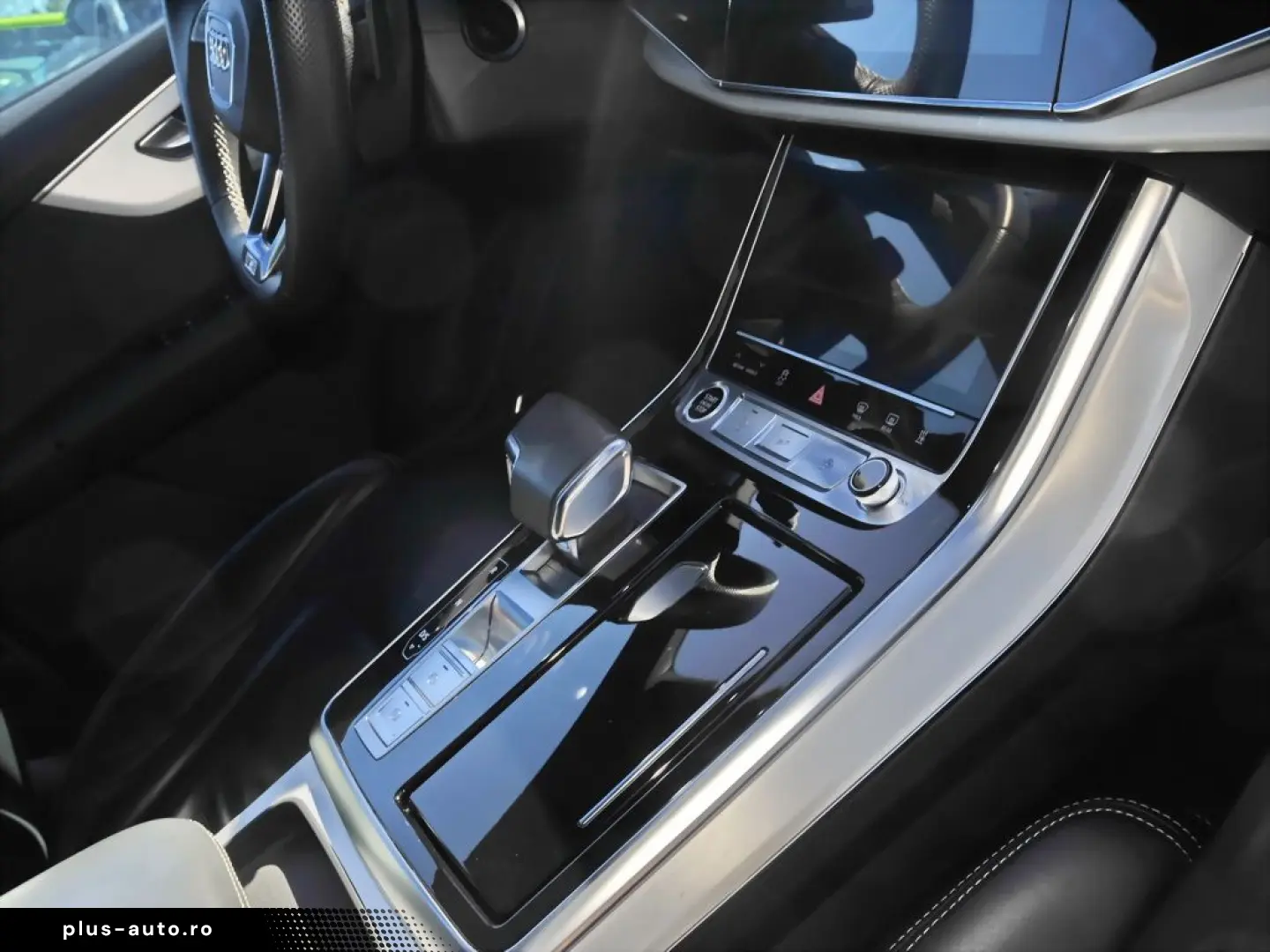 AUDI Q7 50 TDI quattro S line HD-Matrix 7 locuri