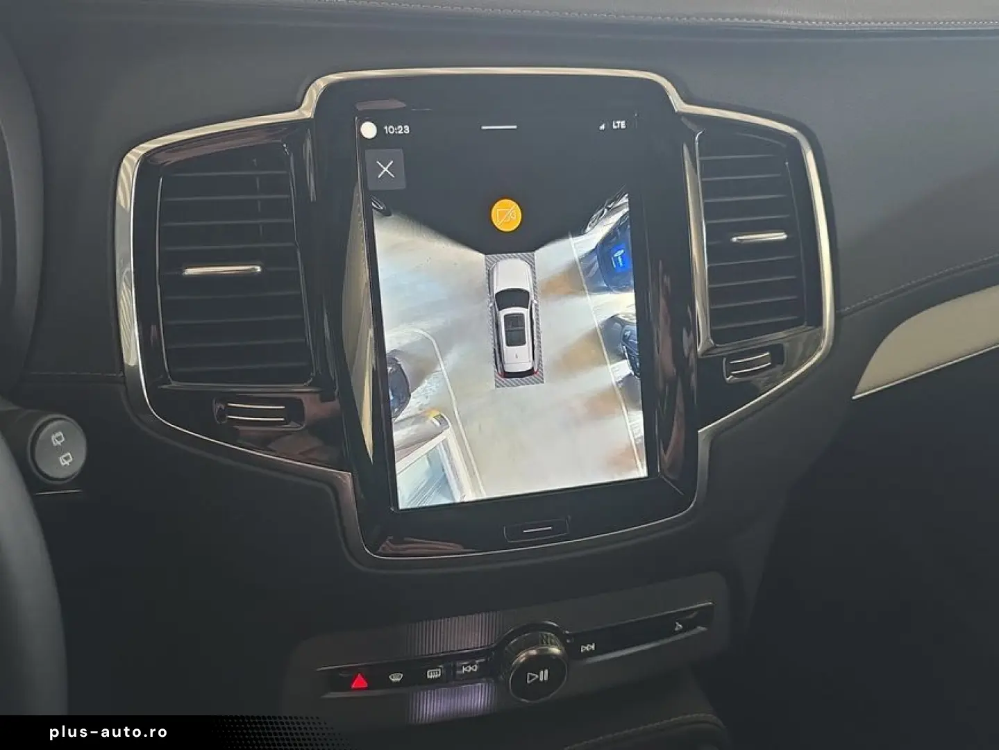 VOLVO XC90 T8 AWD Recharge Plus Dark