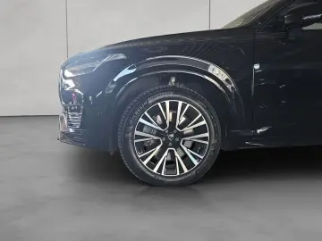 VOLVO XC90 T8 AWD Recharge Plus Dark