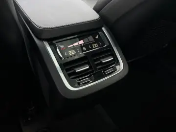 VOLVO XC90 B5 D AWD Ultimate Bright Autom. iACC