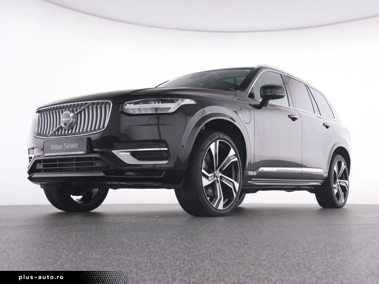 VOLVO XC90 T8 Recharge ULTIMATE BRIGHT AHK MASSAGE