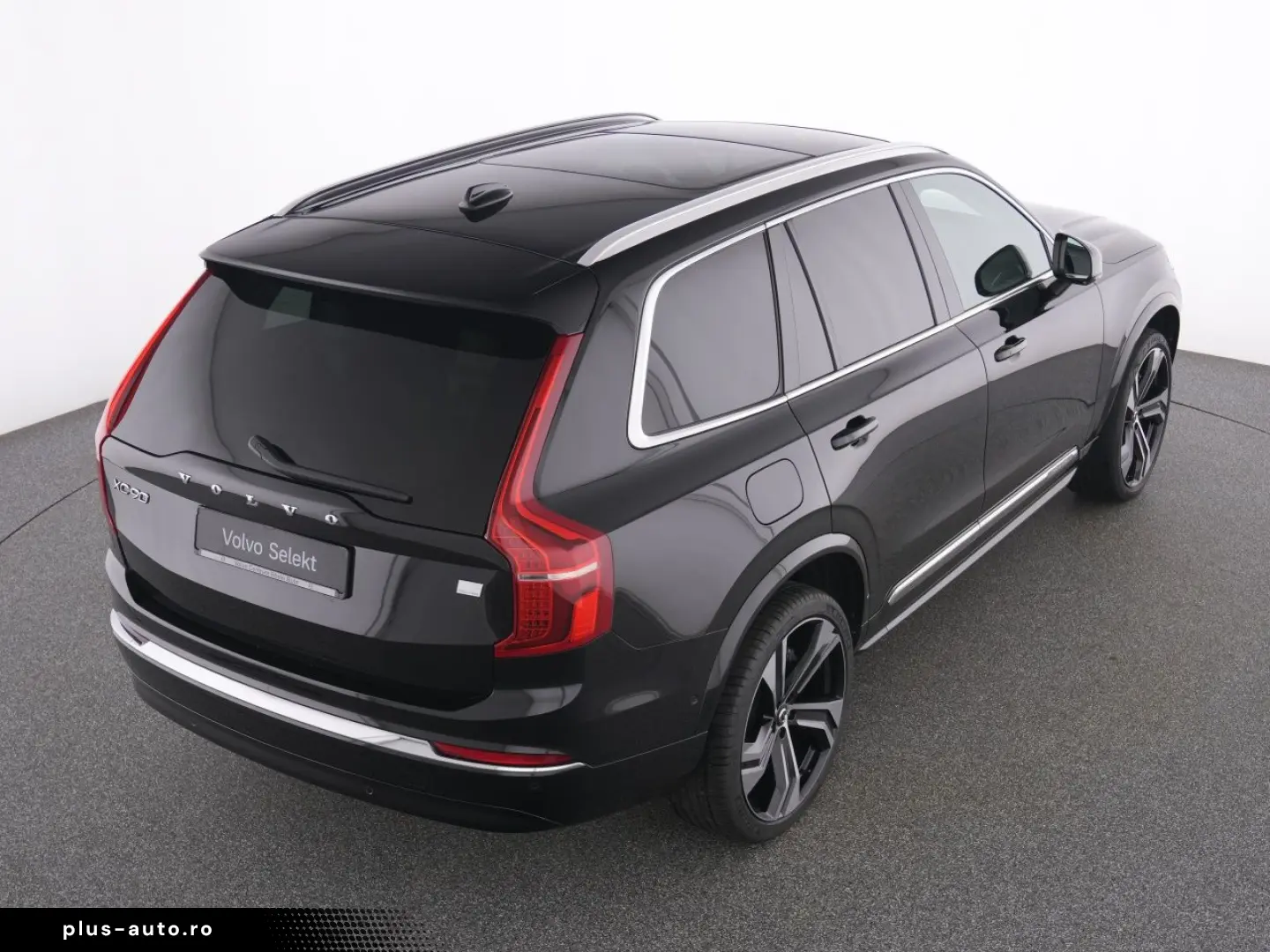 VOLVO XC90 T8 Recharge ULTIMATE BRIGHT AHK MASSAGE