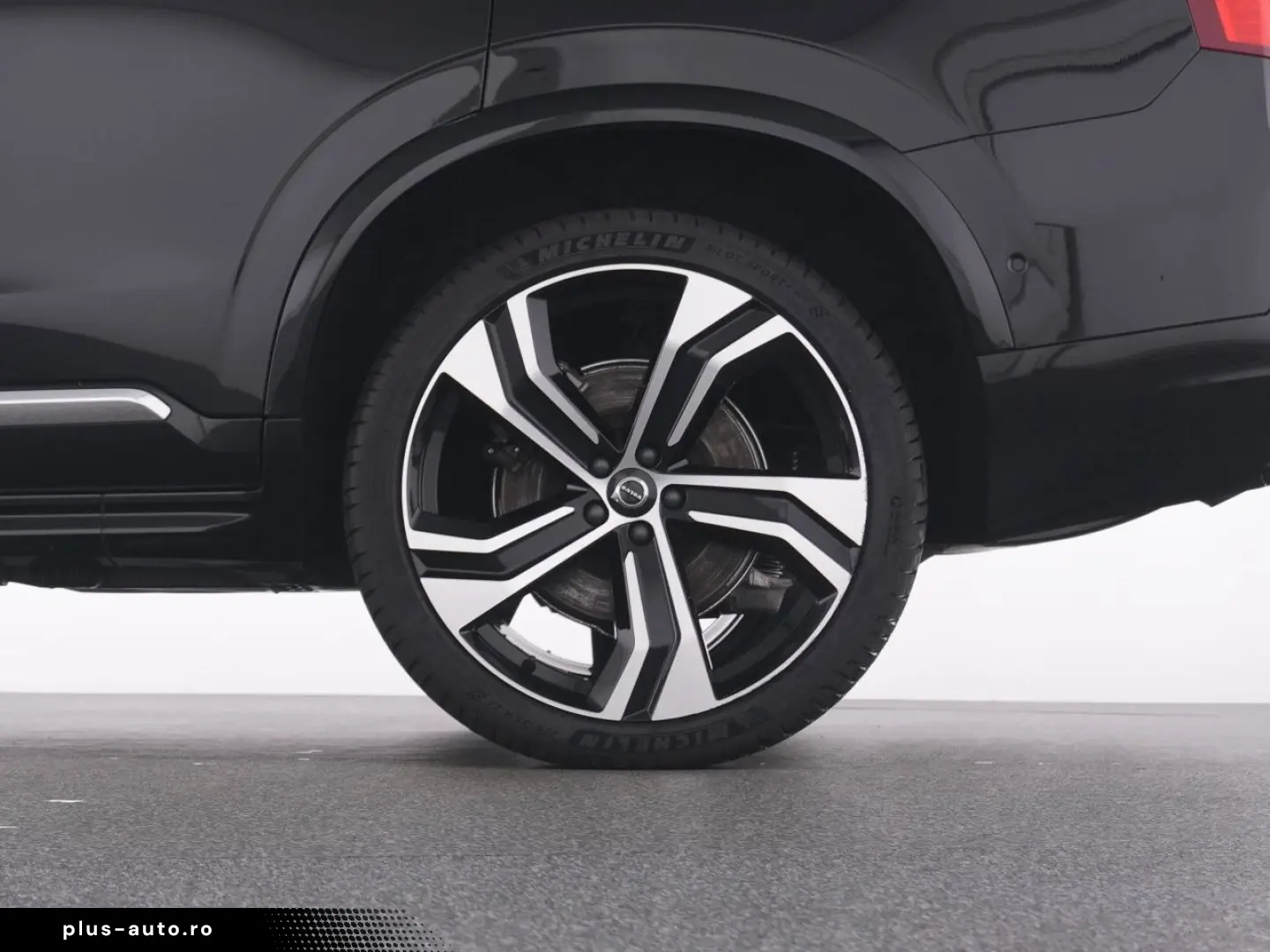 VOLVO XC90 T8 Recharge ULTIMATE BRIGHT AHK MASSAGE