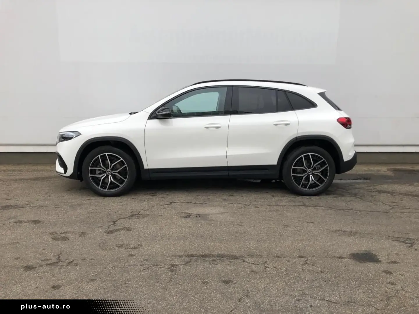 MERCEDES-BENZ EQA 250  AMG 19Z Night Fahrass. Panorama AHK