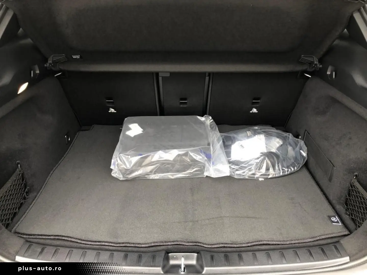 MERCEDES-BENZ EQA 250  AMG 19Z Night Fahrass. Panorama AHK