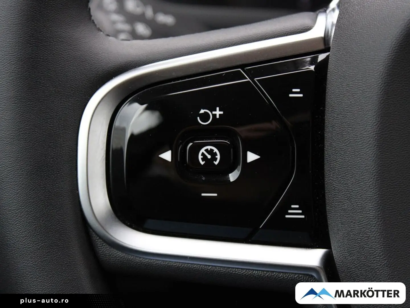 VOLVO XC90 T8 Core AWD 7-Sitzer ACC CAM AHK 20'&hellip;