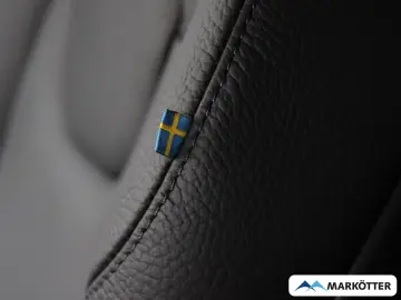VOLVO XC90 T8 Core AWD 7-Sitzer ACC CAM AHK 20'…
