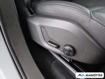VOLVO XC90 T8 Core AWD 7-Sitzer ACC CAM AHK 20'…