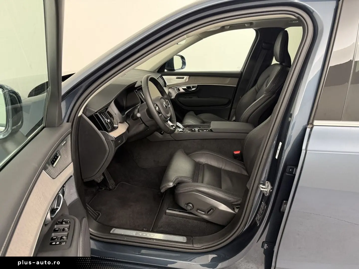 VOLVO XC90 B5 Benzin Plus Bright AWD