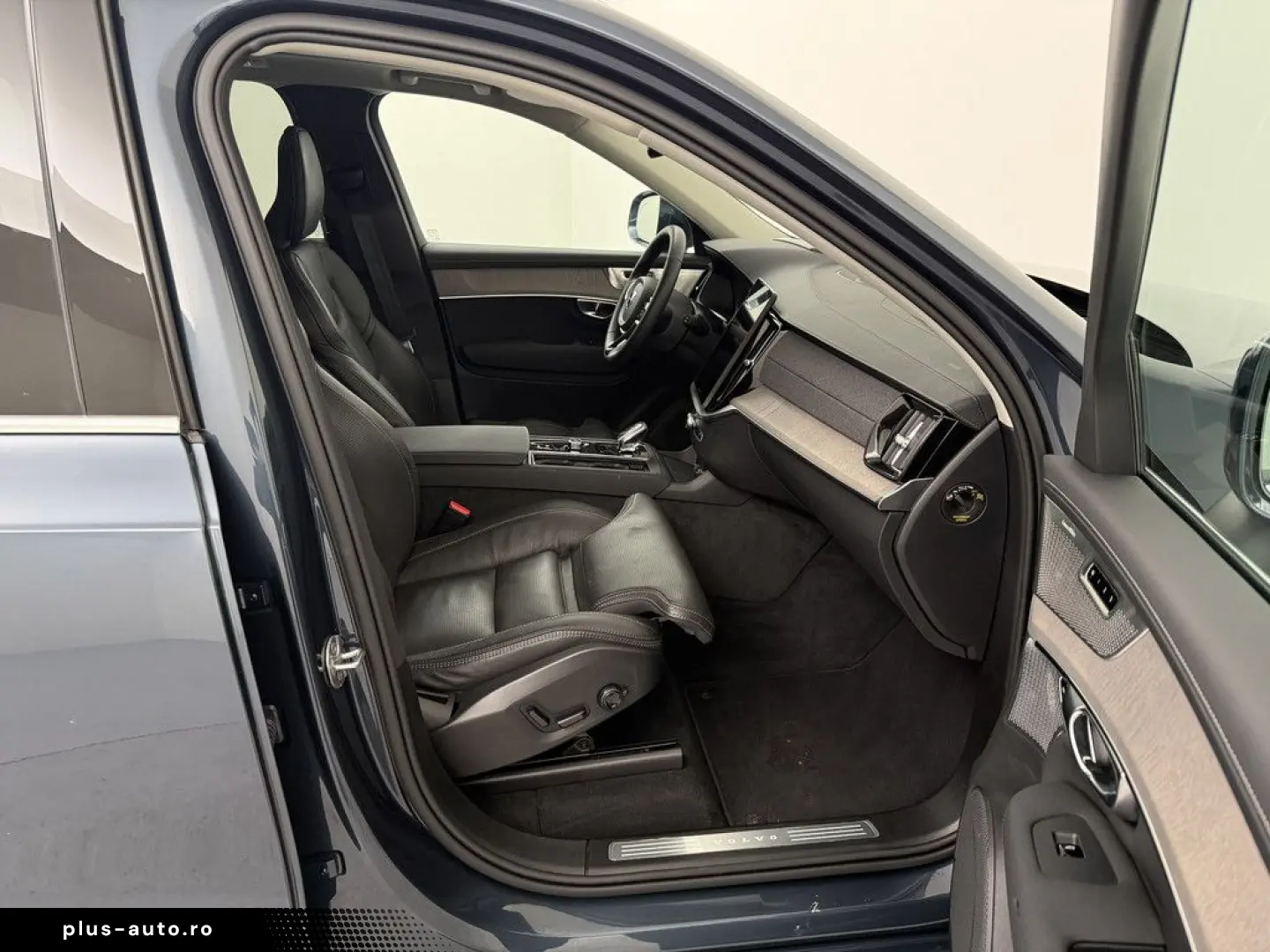 VOLVO XC90 B5 Benzin Plus Bright AWD