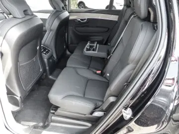 VOLVO XC90 FACELIFT Plus Dark Recharge Plug-In Hybrid