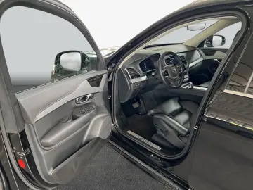 VOLVO XC90 T8 AWD Plug-in Hybrid Plus-Bright HeadUpDis