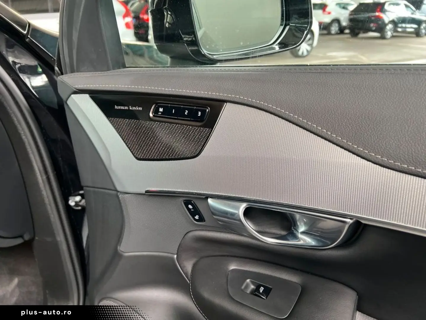 VOLVO XC90 T8 AWD Plug-in Hybrid Plus-Bright HeadUpDis