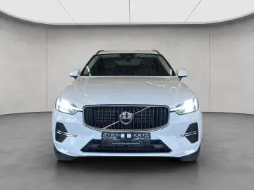 VOLVO XC60 B5 B AWD Core