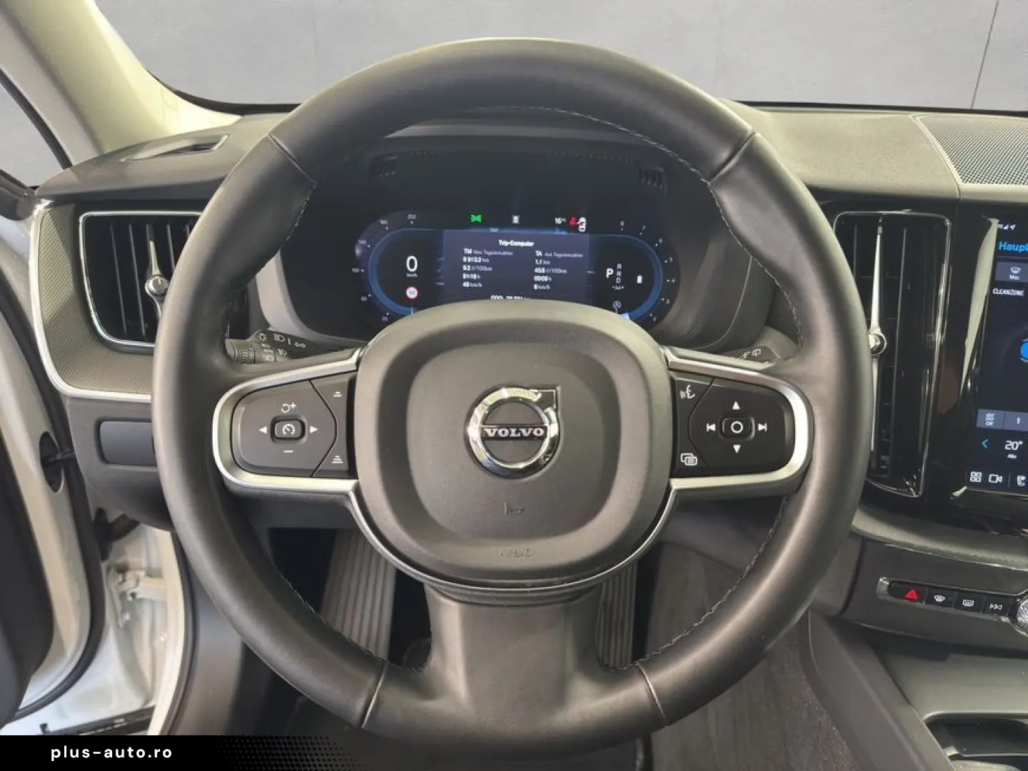 VOLVO XC60 B5 B AWD Core