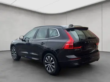 VOLVO XC60 B5 B AWD Core