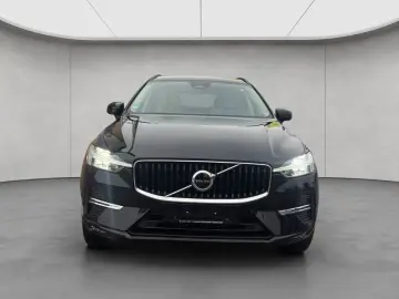 VOLVO XC60 B5 B AWD Core