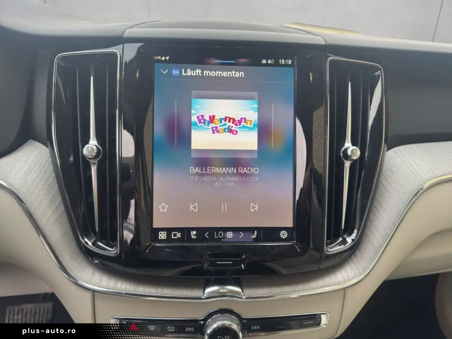 VOLVO XC60 B5 B AWD Core