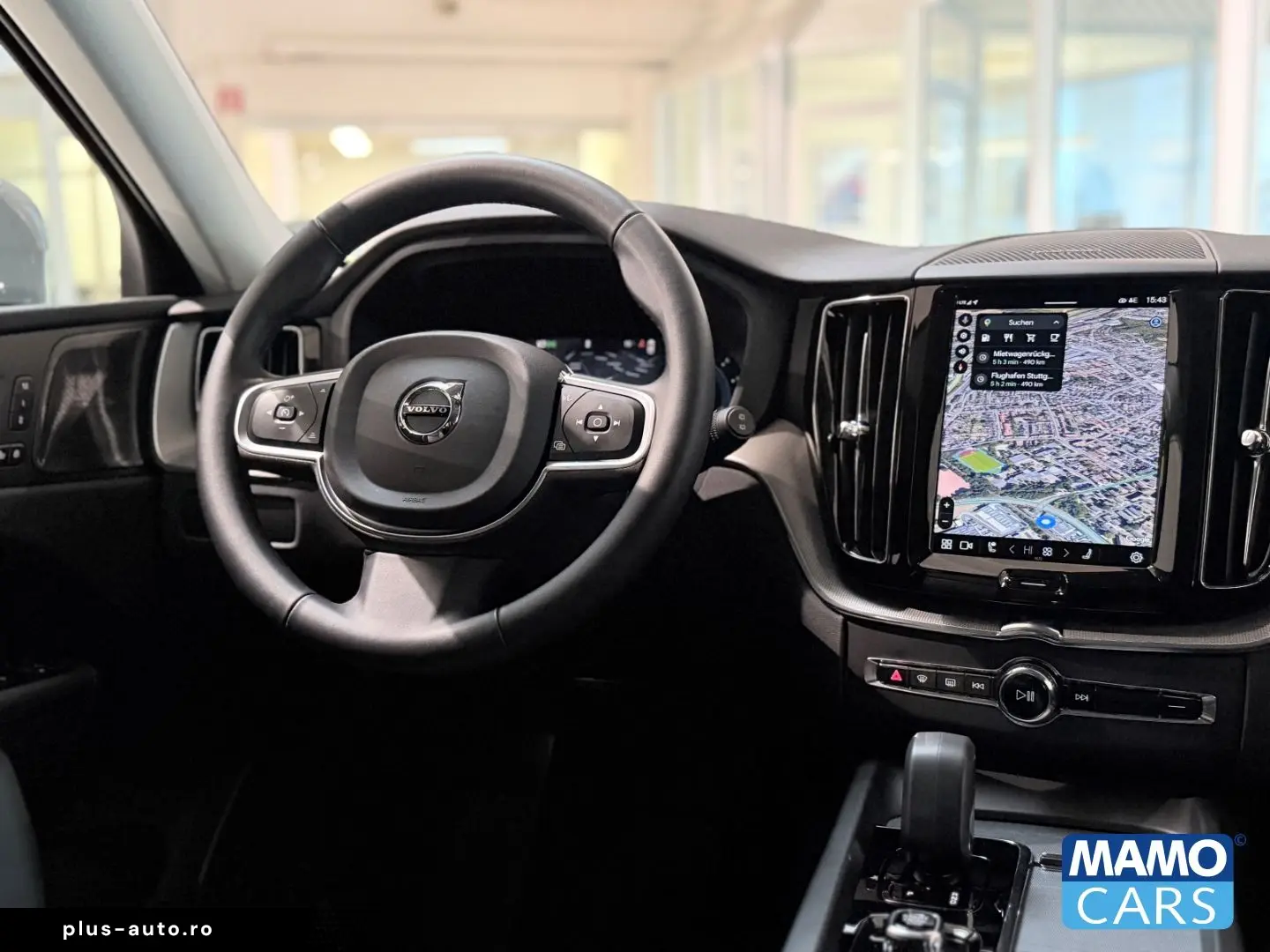 VOLVO XC60 2025 — imagine 18