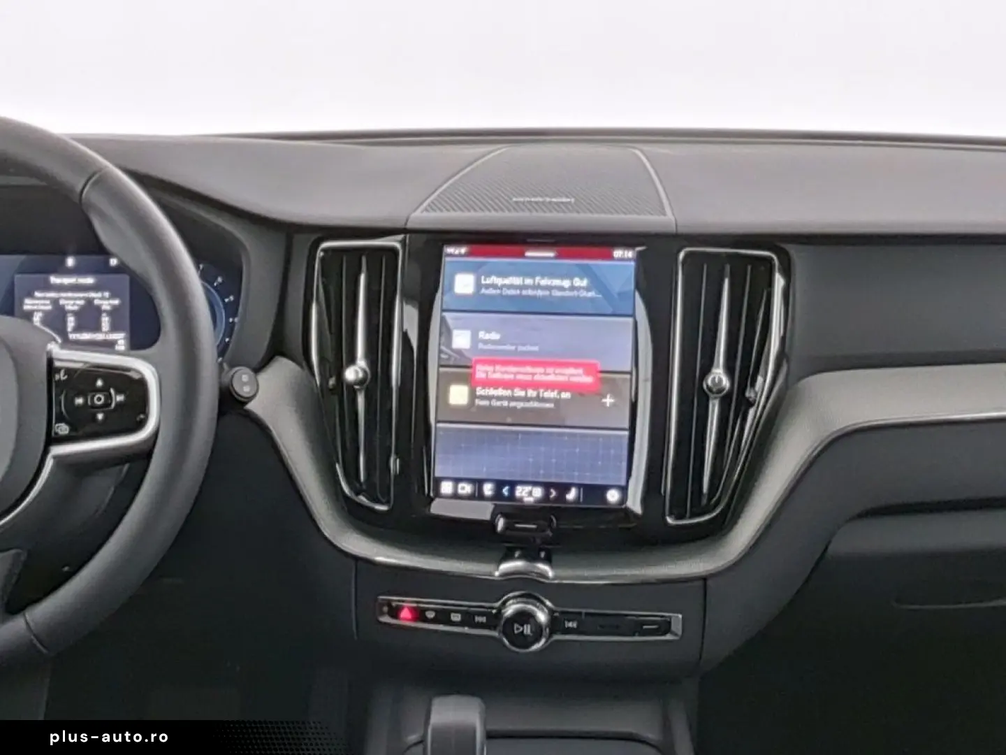 VOLVO XC60 Plus Dark AWD Digitales Cockpit Memory Sitz