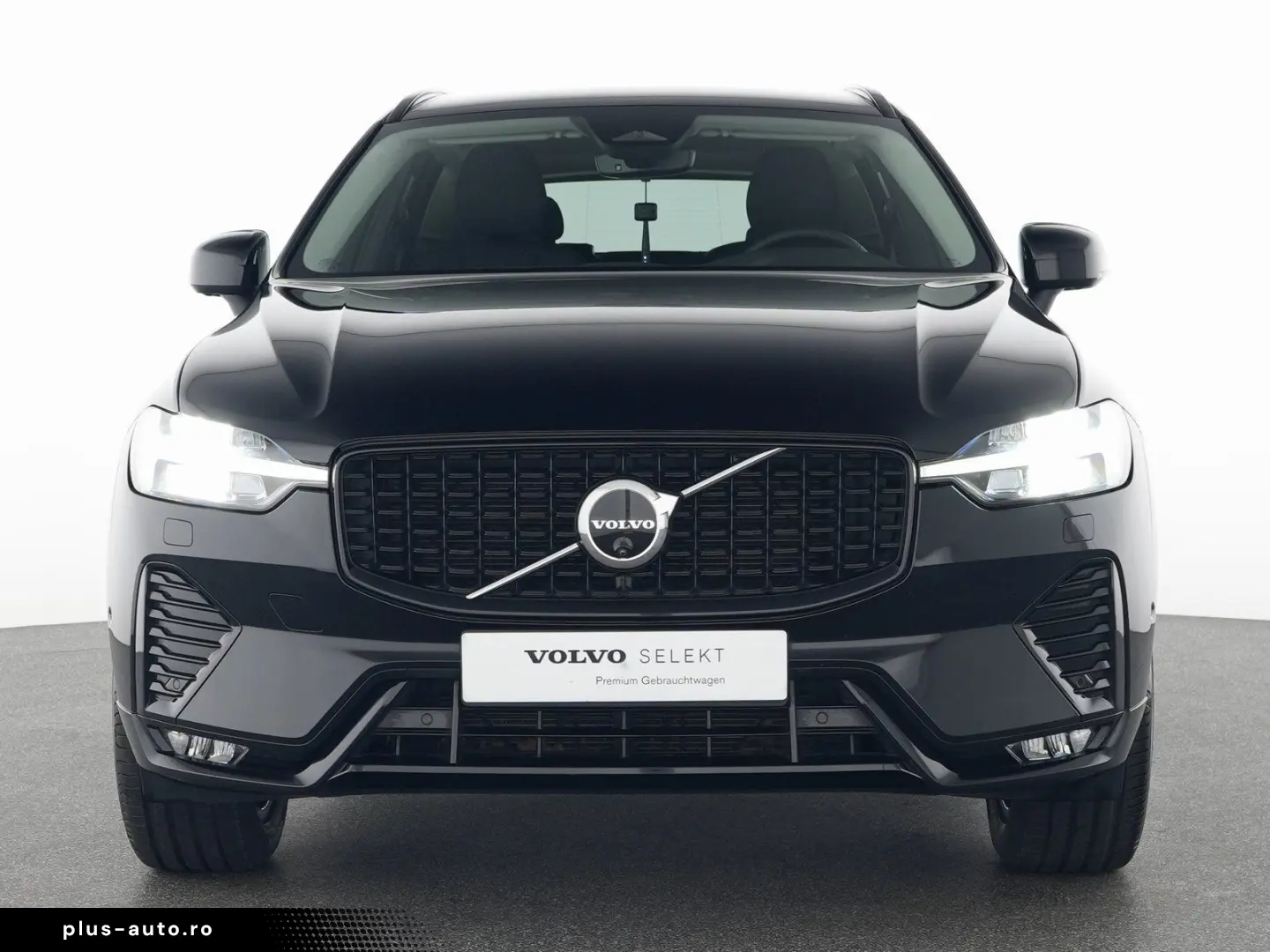 VOLVO XC60 B5 AWD Benzin Plus Dark 360 VOLL LED ACC