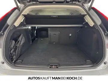 VOLVO XC60 B5 AWD BLIS ACC H K Kamera Voll-LED AHK