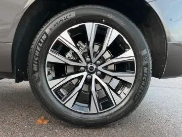 VOLVO XC60 B5 AWD Plus Dark  ACC BLIS SD LED