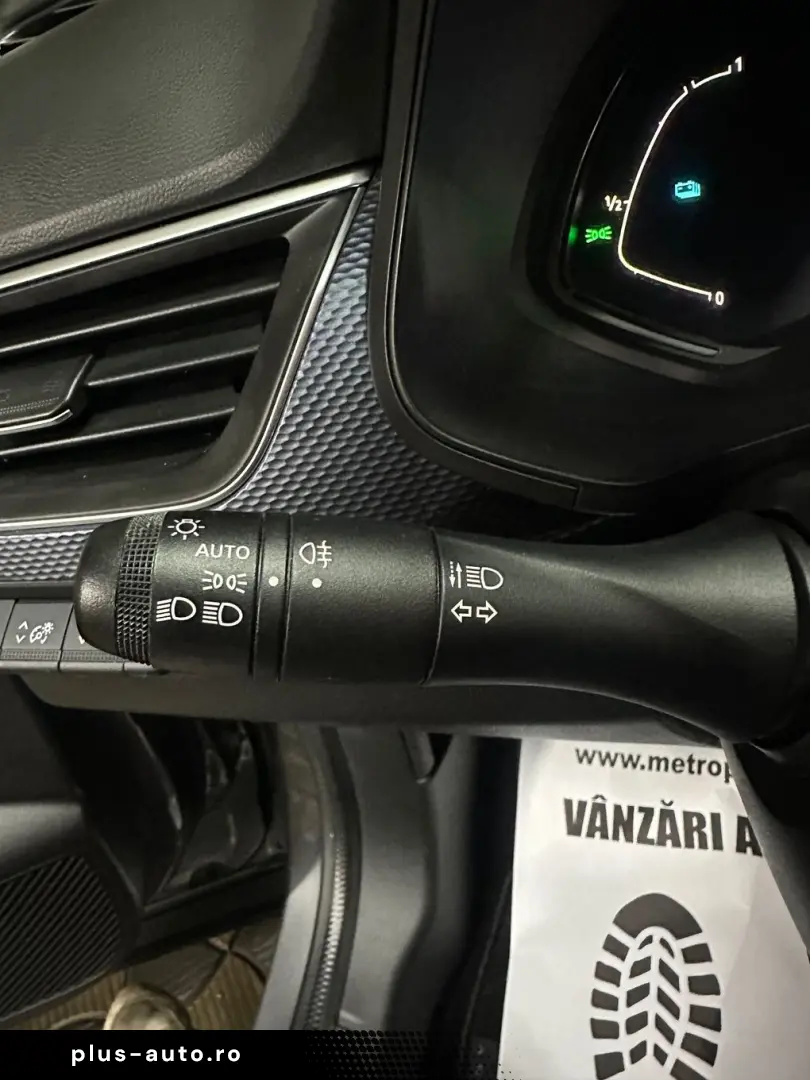 Renault Arkana E-Tech 2022 •Benzina Hybrid• LaneAssist Distr