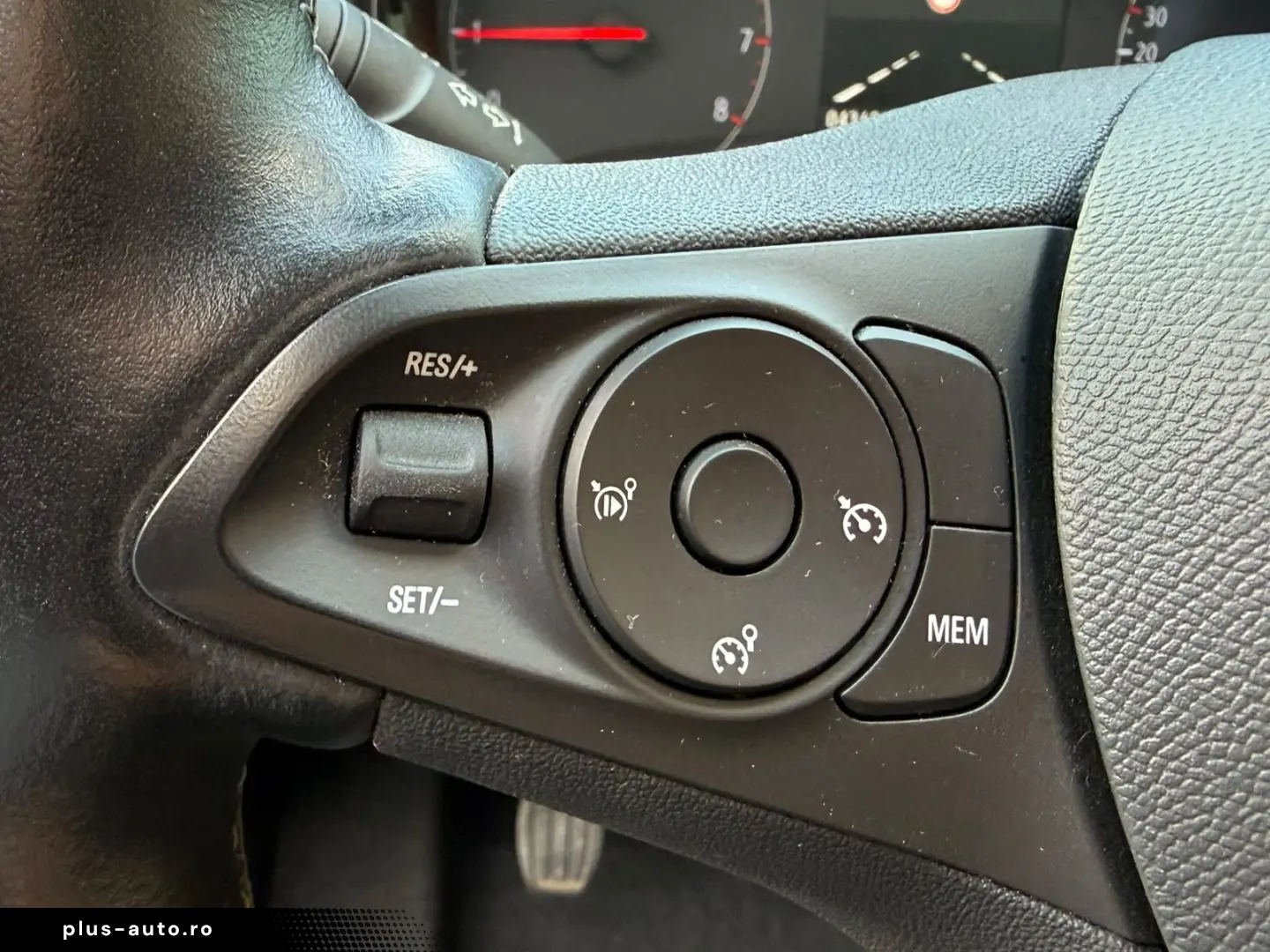 Opel  Corsa 1.2 MT